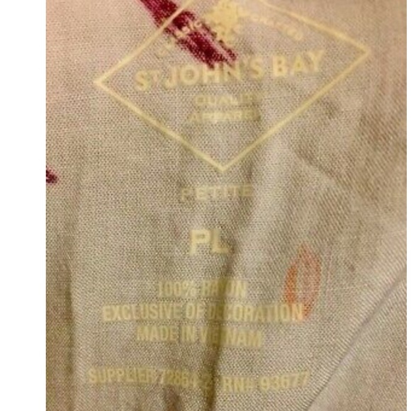 Women’s petite lg St. John’s Bay sleeveless blouse - Picture 6 of 6